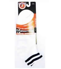 WHITE WRIGHTSOCK DOUBLE LAYER ANKLE LENGTHE SOCK